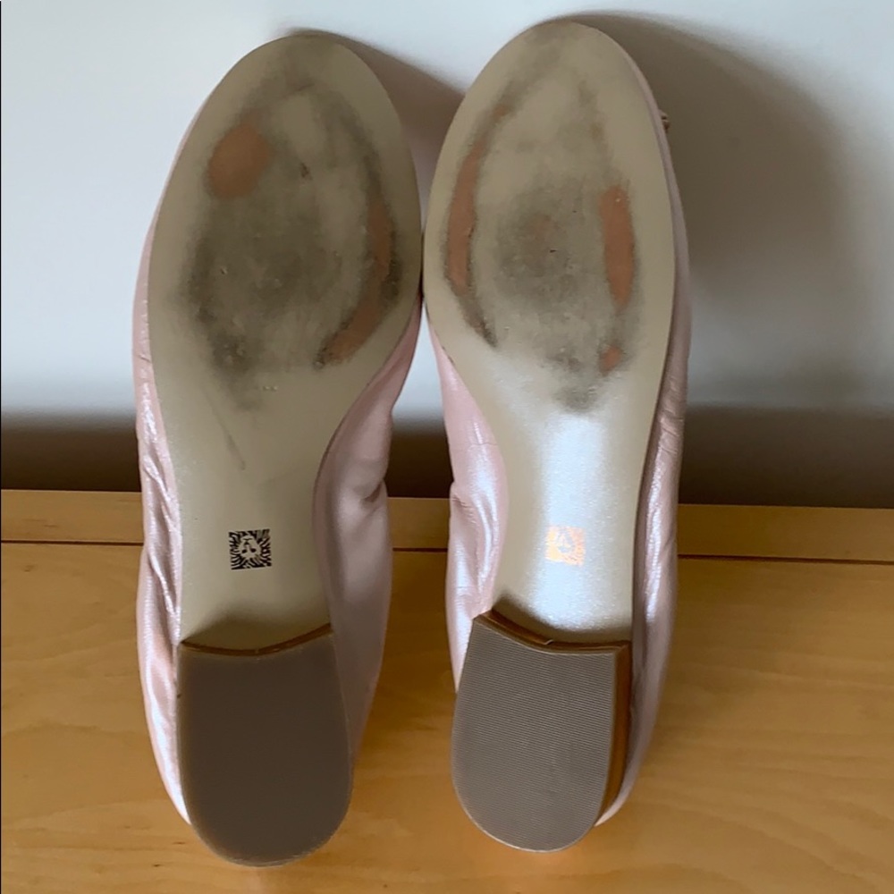 Anne Klein Iflex Pale Pink Flats Size 9 Like New - Picture 3 of 4